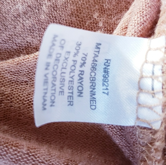 Charming Charlie Bow Back Top - Picture 6 of 7